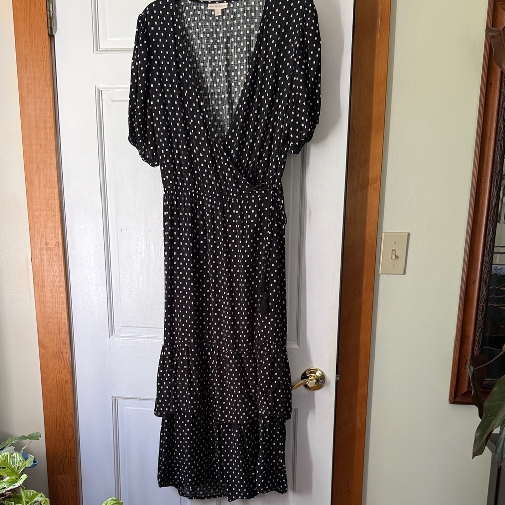 Knox Rose Black Midi Dress with White Dots